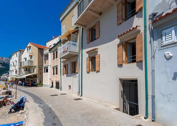 1 Bedroom Cozy In Apartman Baška