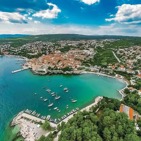 Stunning Apartment In Baska With House Sea View *
