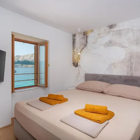 Apartman Stunning Apartment In Baska With House Sea View