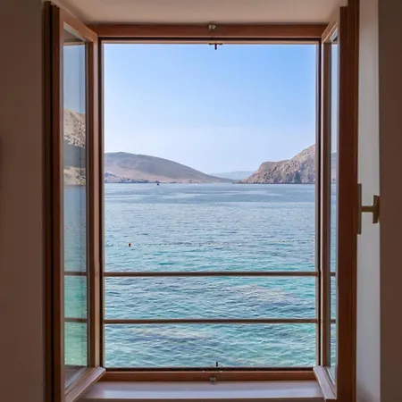 Stunning Apartment In Baska With House Sea View Apartman *
