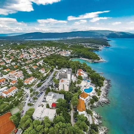 Apartman Stunning Apartment In Baska With House Sea View